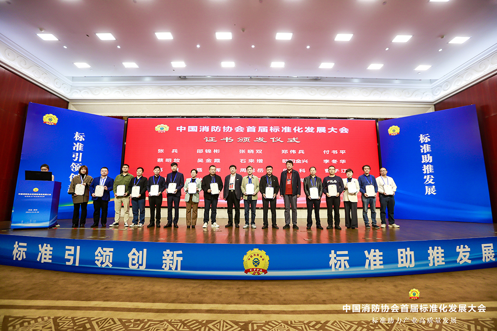 曹總2.jpg 曹總2.jpg