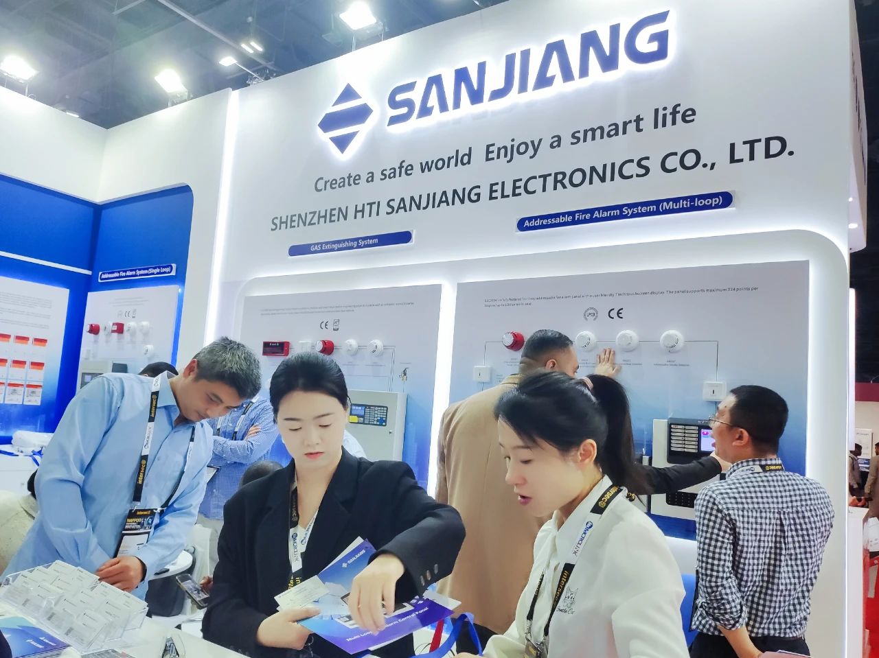 3aded584cc74430fdd689f751e3e7ed3.jpg 3aded584cc74430fdd689f751e3e7ed3.jpg