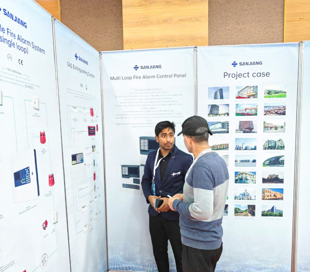 交流2 01.jpg 交流2 01.jpg