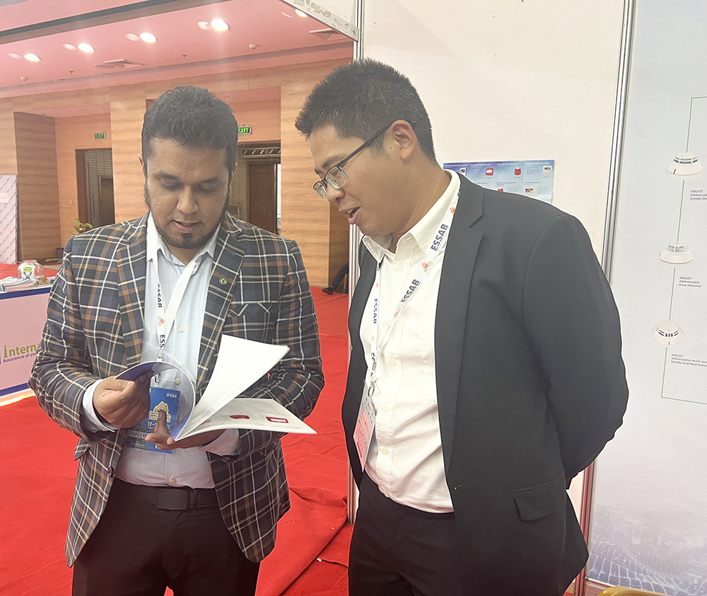 交流3 01.jpg 交流3 01.jpg